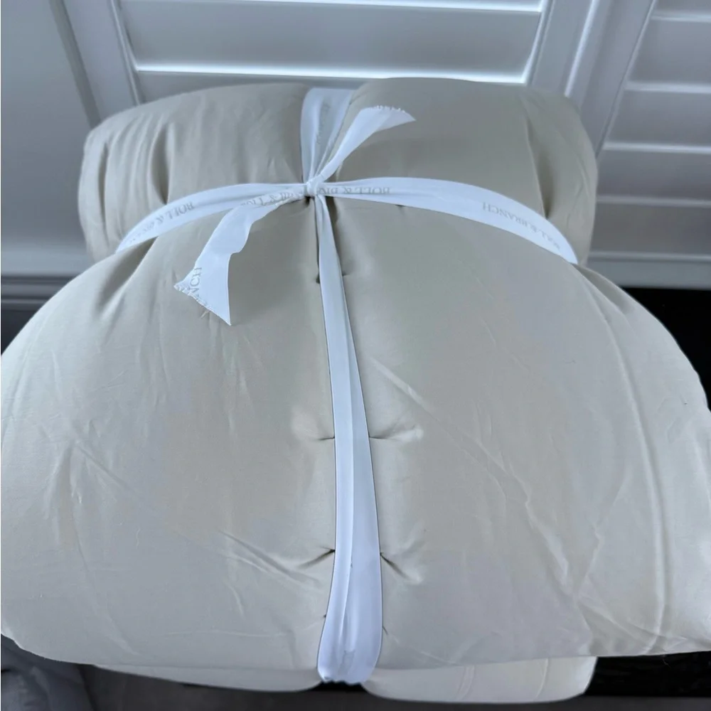 Boll & Branch NEW signature, FULL/QUEEN comforter and shams